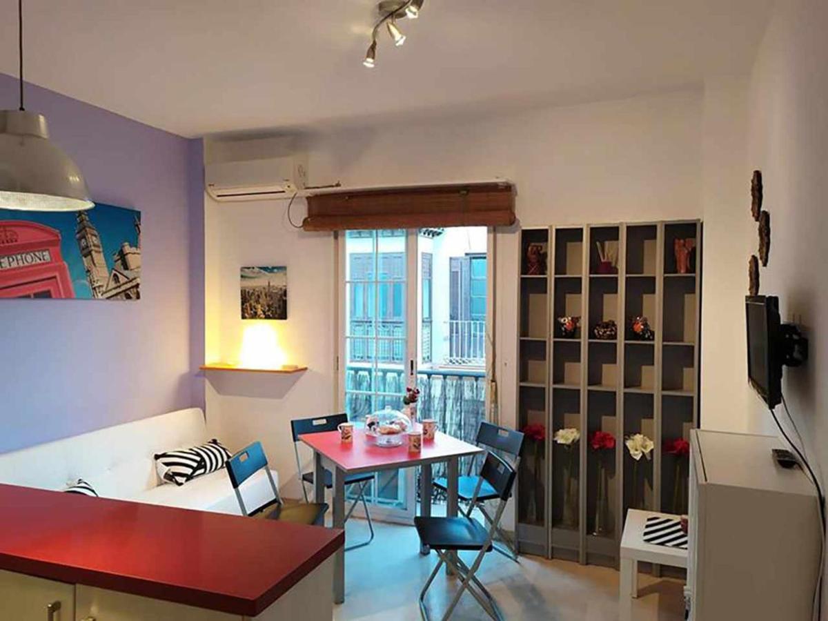 Charming Malaga Stay Walk To Top Sights Ngoại thất bức ảnh