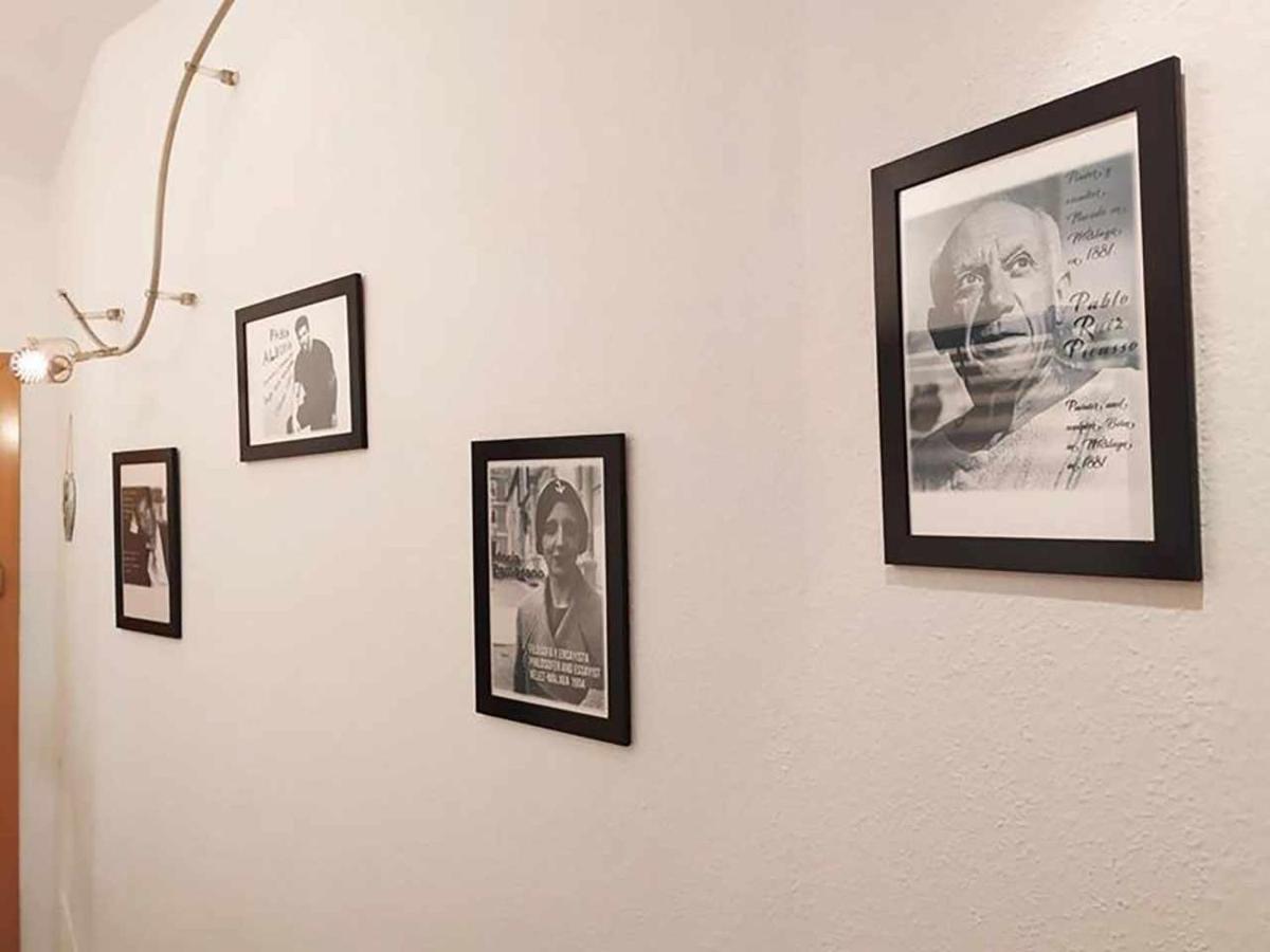 Charming Malaga Stay Walk To Top Sights Ngoại thất bức ảnh